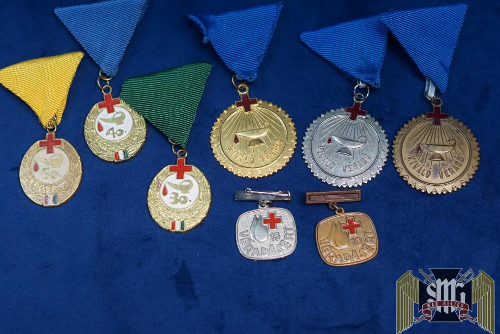 Hungary Honorary Blood Donors Medal Set
