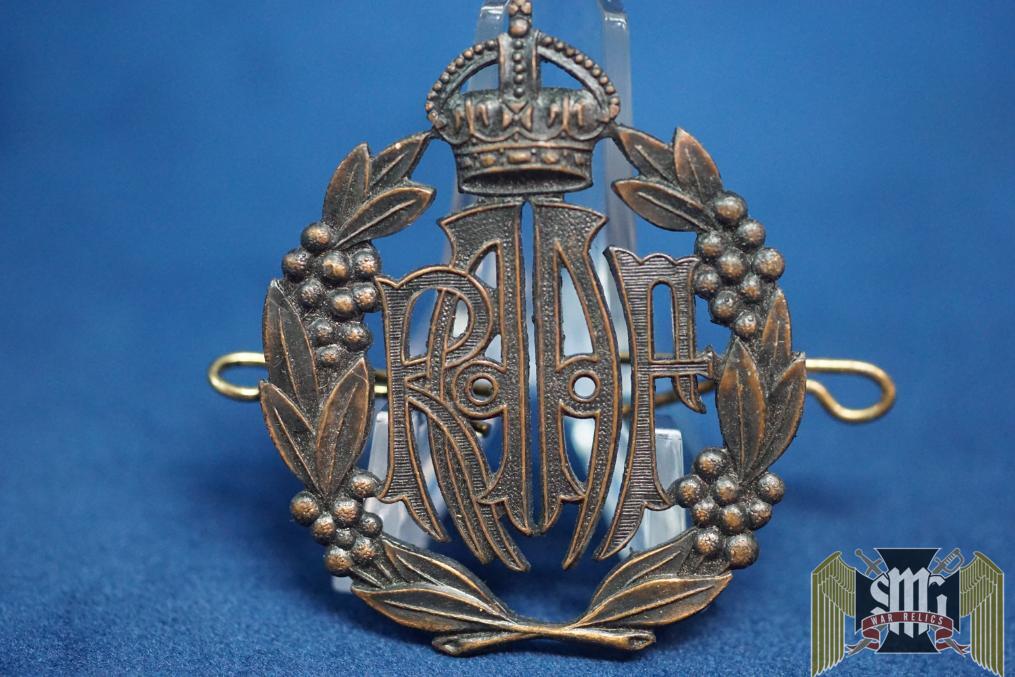 RAAF Canadian Made Cap badge