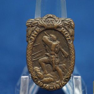 Austrian Hungary WW1 Regimental KUK Badge/tinnie