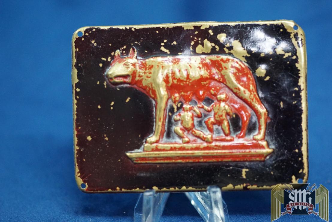 Italian Capitolina Lupa (Wolf) badge