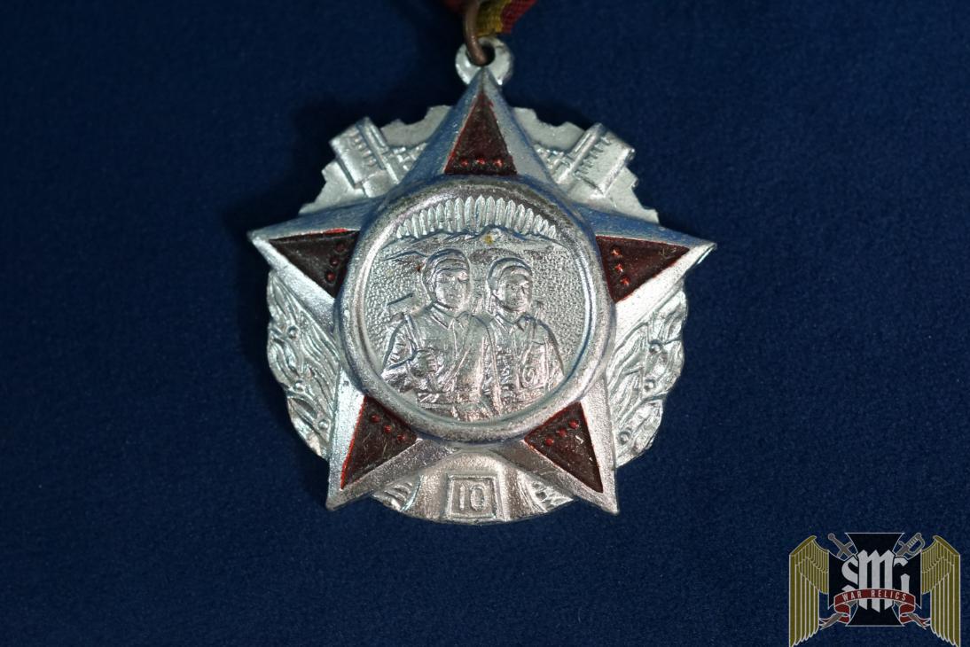 North Korea 10 yr Labor Medal/Engineering