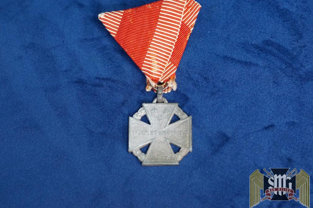 Austro Hungary WW1 Karl Troop Cross