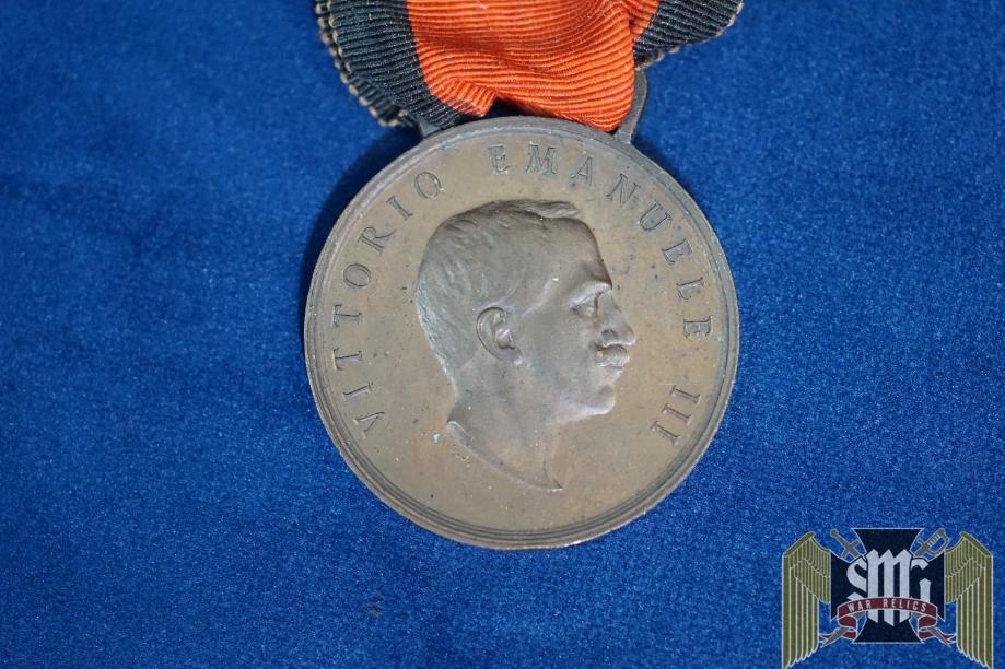 Italian 1915 Earthquake relief Medal