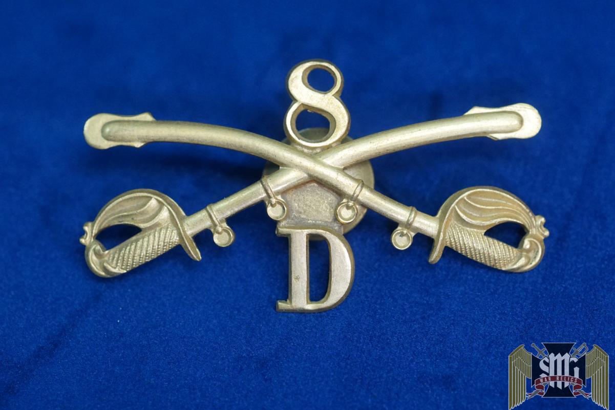 Span Am/ Indian War era 8th Cavalry D troop cap badge