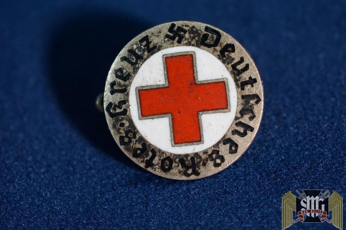 Nazi German Red Cross Lapel pin