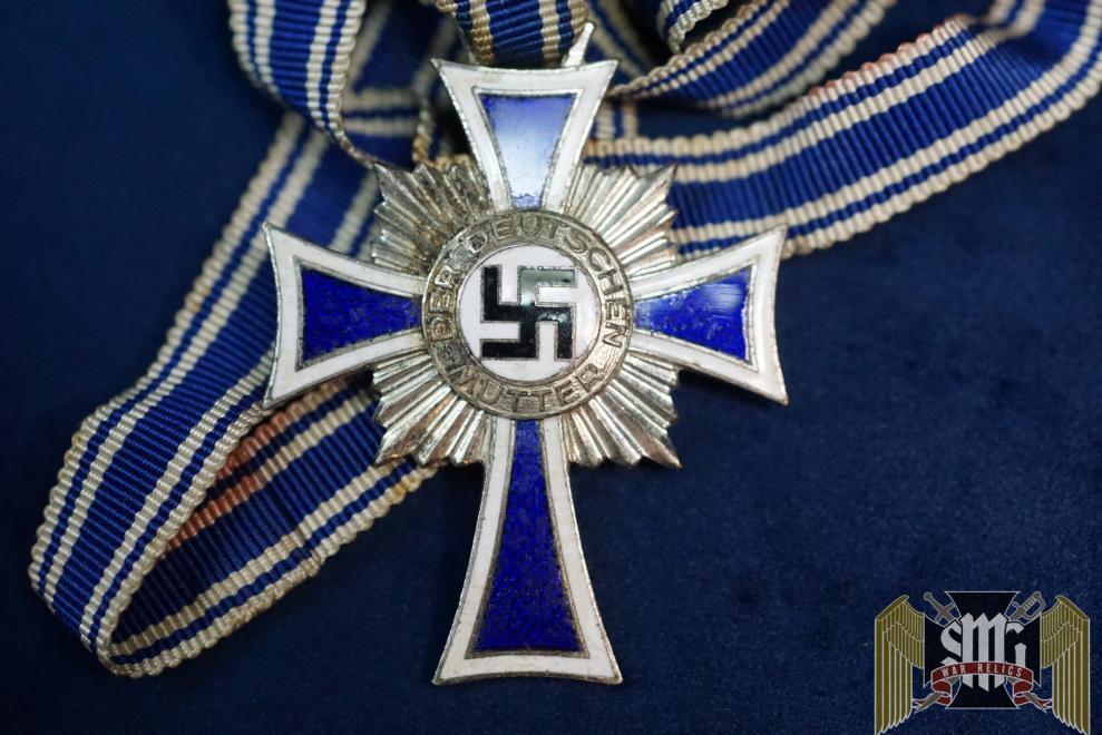 Mother’s Cross in Silver