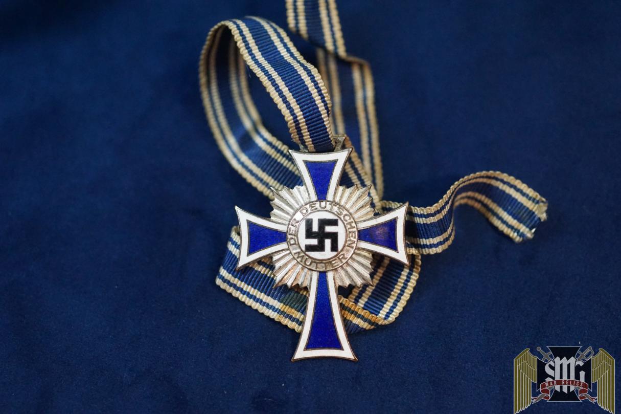 Mother’s Cross in Silver
