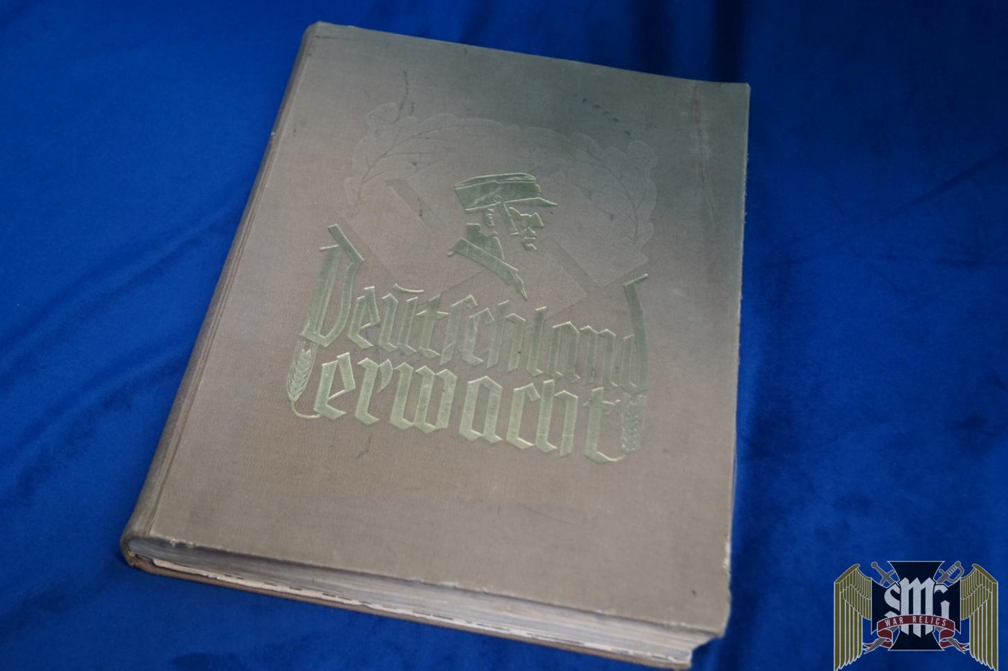 Deutschland Erwacht Cigarette Album Complete (Germany Awakes)