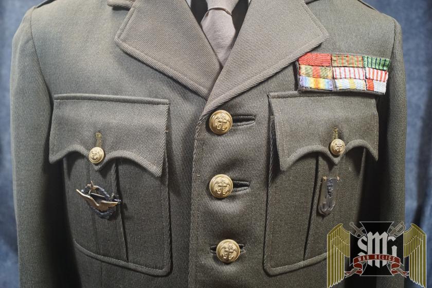 WW2 French Officer's tunic with WW1 insignia