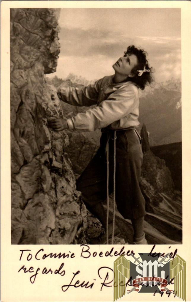 Leni Riefenstahl German actress signature