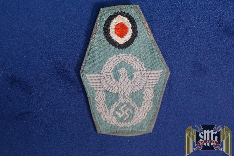 Police NCO’s M43/Overseas Cap Insignia