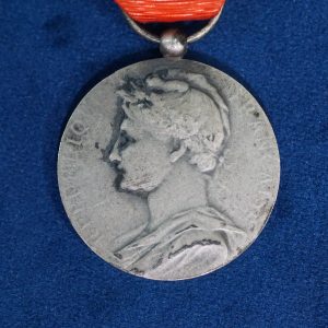 French Labor medal 1945 Named