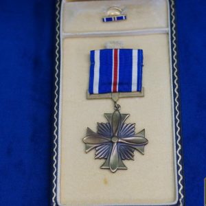 US Distinguished Service Cross WW2 era Cased