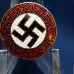 NSDAP Party Member pin by M1/78 – Paulmann & Crone