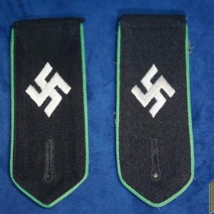 SS-Schuma Sicherheitspolizei (Internal Security Police) Shoulder Boards