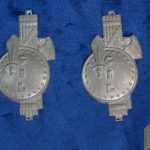 WWII ITALIAN FASCIST YOUTH GIL METAL HAT FEZ INSIGNIA