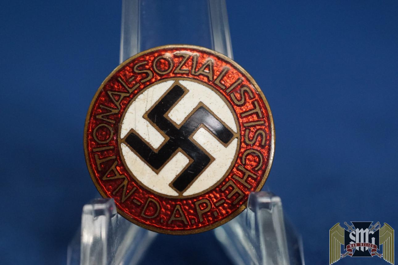 NSDAP Party Member badge by M1/78 – Paulmann & Crone
