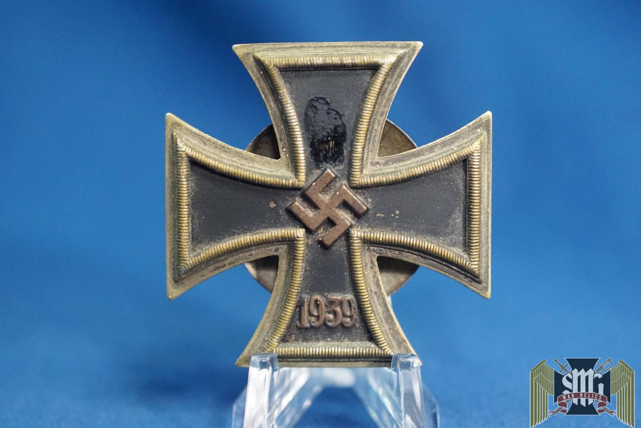 iron cross First Class by C. F. Zimmermann L/52 screw back
