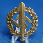 SA Sports badge by Fechler In bronze