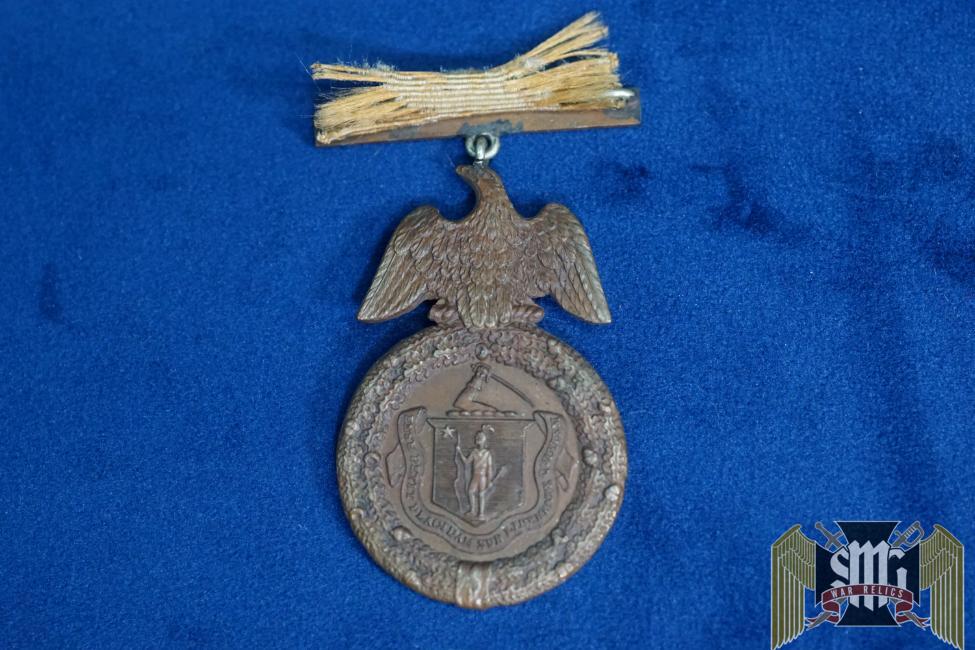 Massachusetts 9 year service medal