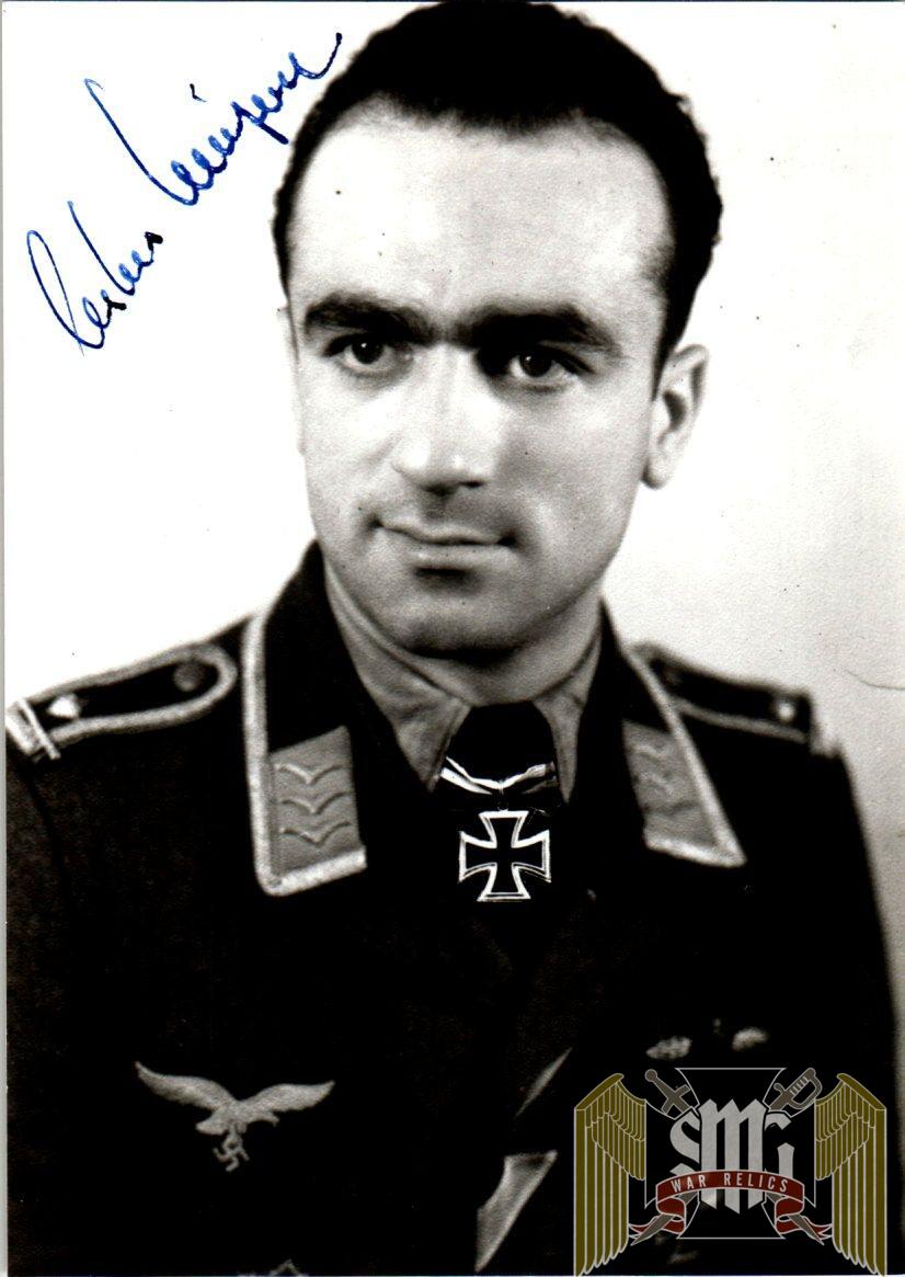 Carlos Nugent luftwaffe Bordfunker Knights Cross signature (x2)