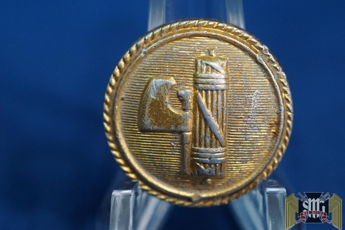 Italian Fascist uniform button 25mm