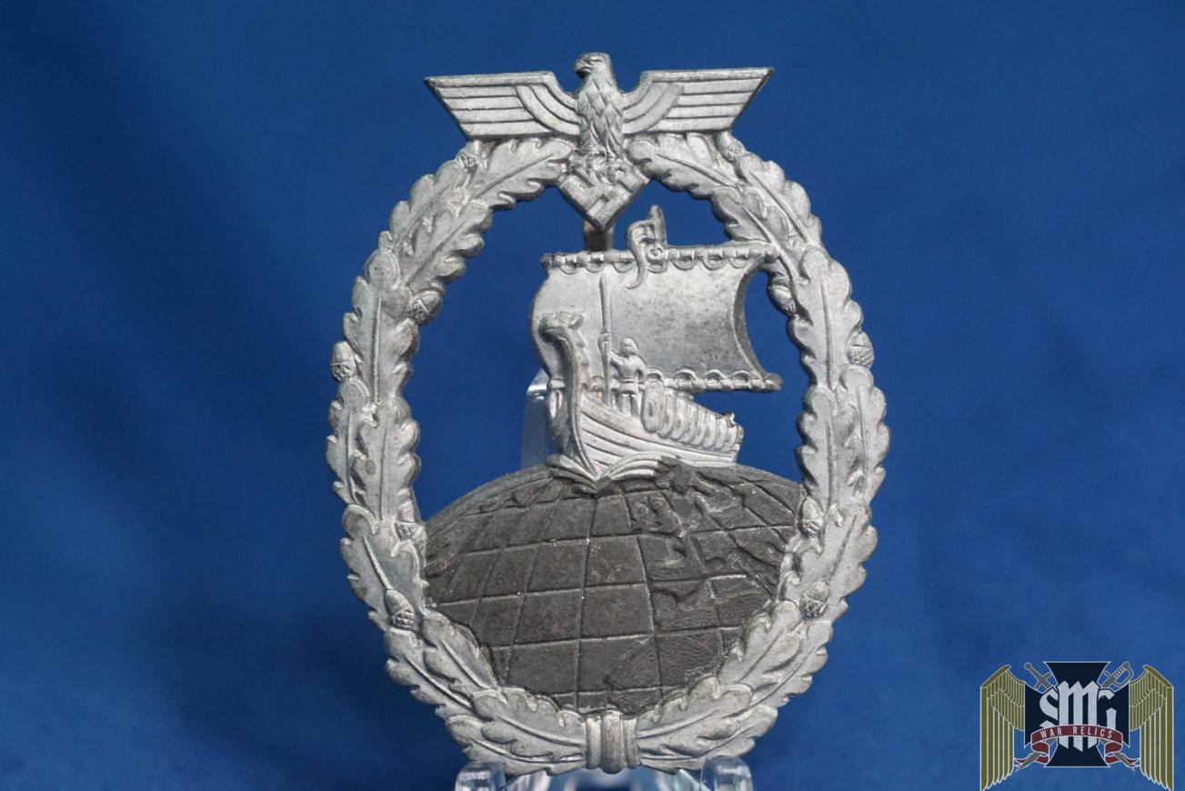 Auxiliary Cruiser badge by Foerster & Barth L/21 Marked. Missing catch