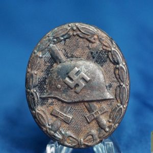 1939 Black wound badge
