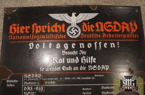 SMGP-2370 Hier Spricht Die NSDAP Announcement Board