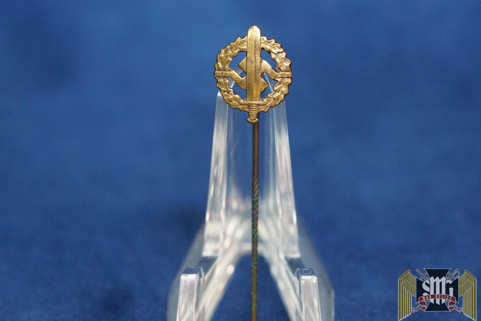 SA Sports Badge Stick pin Marked 6