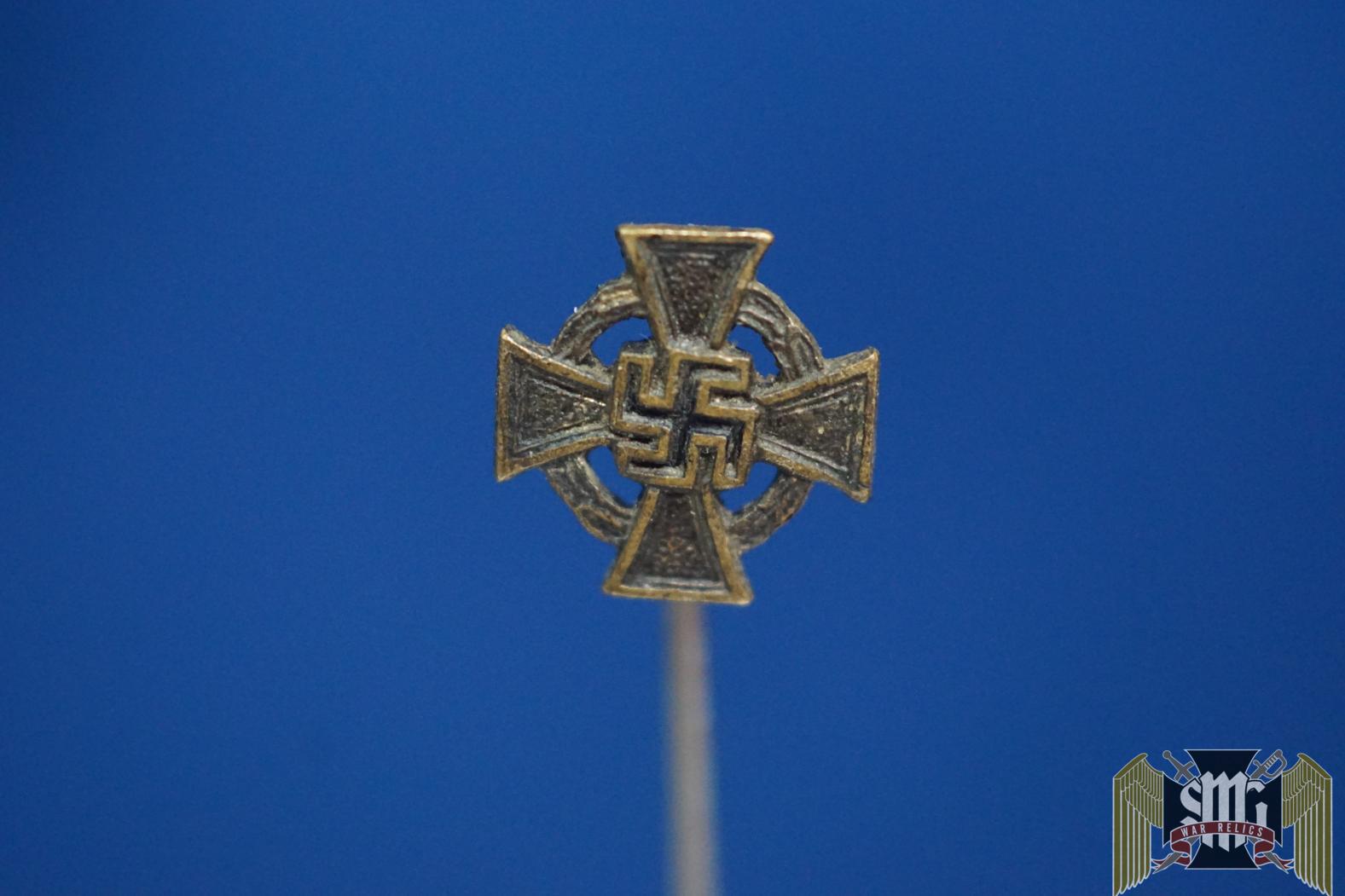 Faithful service Cross 25 year stick pin