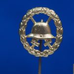WW1 Gold Wound badge Stick pin 20mm
