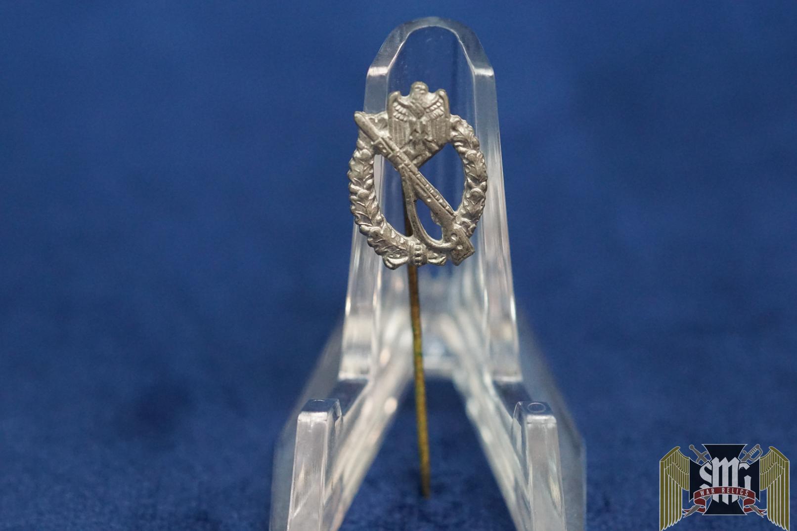 SMGP-2428 Infantry Assault badge stick pin