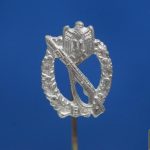 SMGP-2428 Infantry Assault badge stick pin