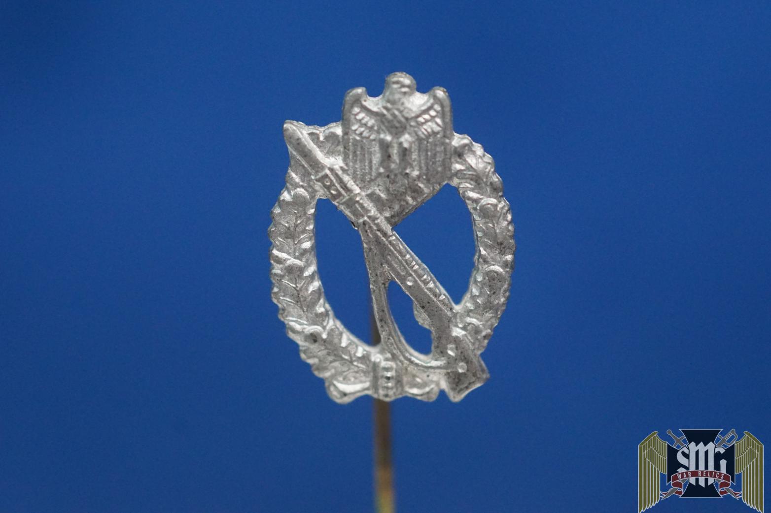 SMGP-2428 Infantry Assault badge stick pin