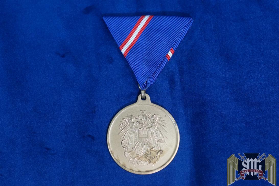 Austria Military Service Medal ''Fur Die Republik Osterreich Stets Bereit''