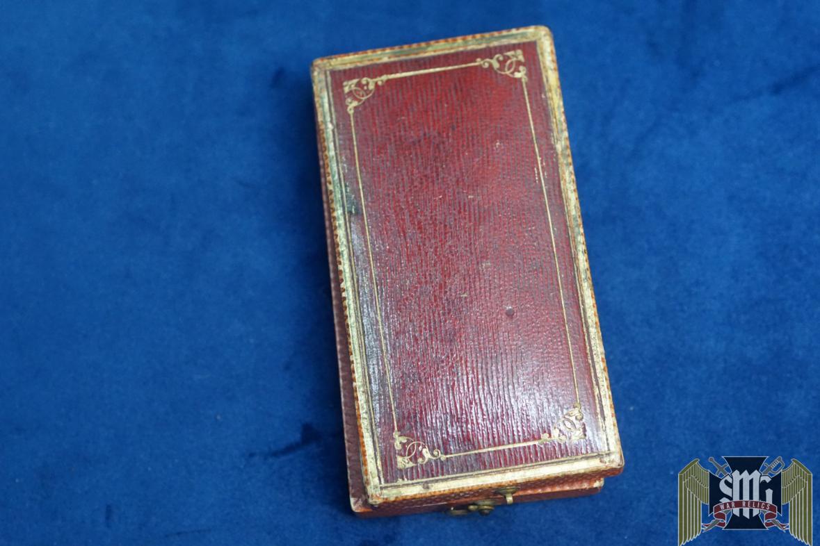 French Award Case