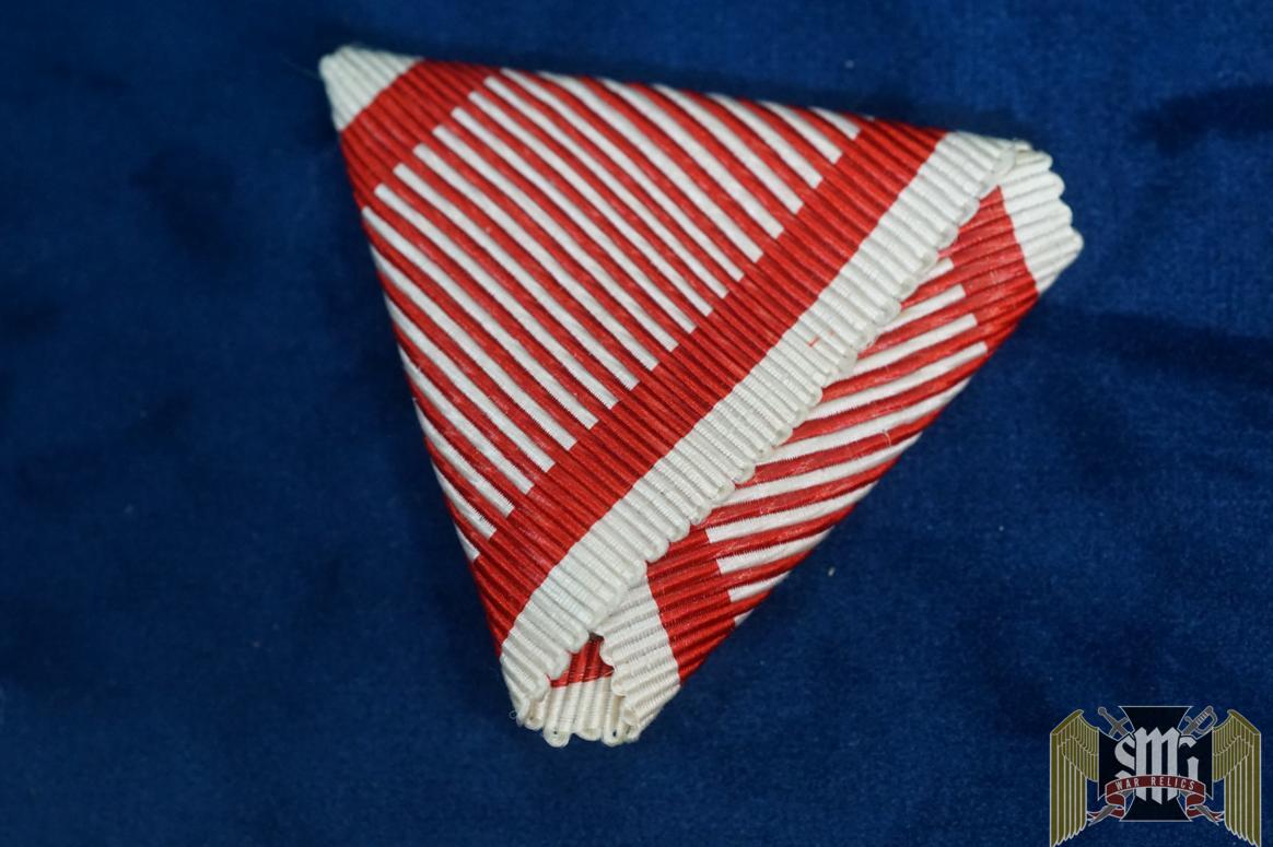 Original WWI Austrian Hungarian Franz Joseph medal replacement ribbon