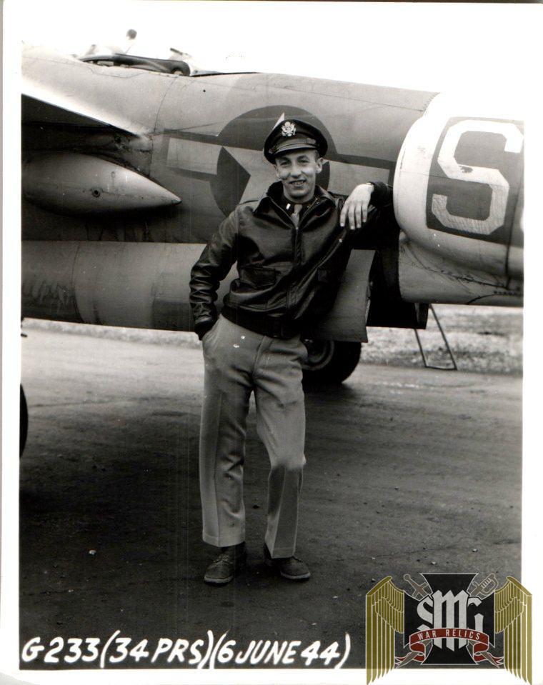 37 Portrait Photos of Men from 34th photo Recon -Roger Aubry estate