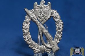 Infantry Assault Badge by Frank & Reif Broken catch