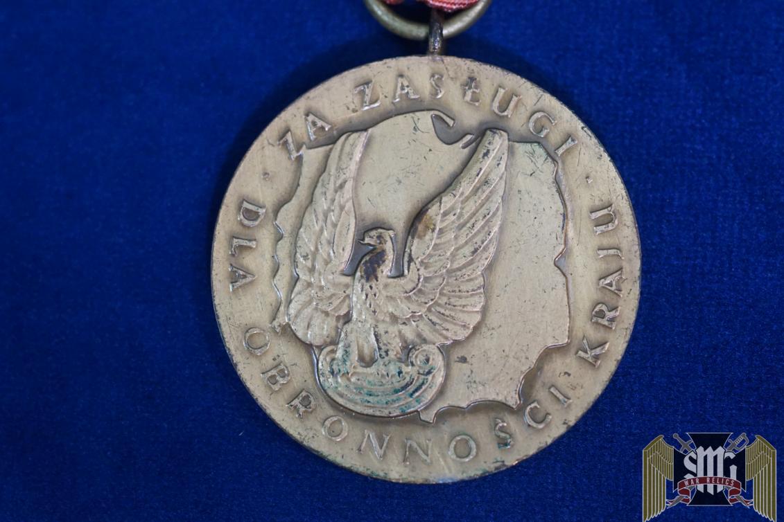 POLAND Medal Of Merit Defender Of The Fatherland