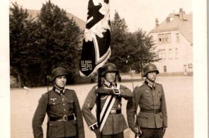 Heer Standarte post card