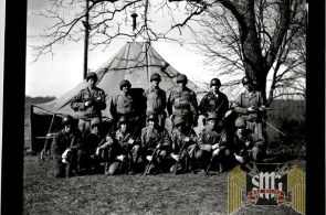  10x8" Photos of 34th Air Recon squadron from Aubry Estate 8 photo prints with large negatives