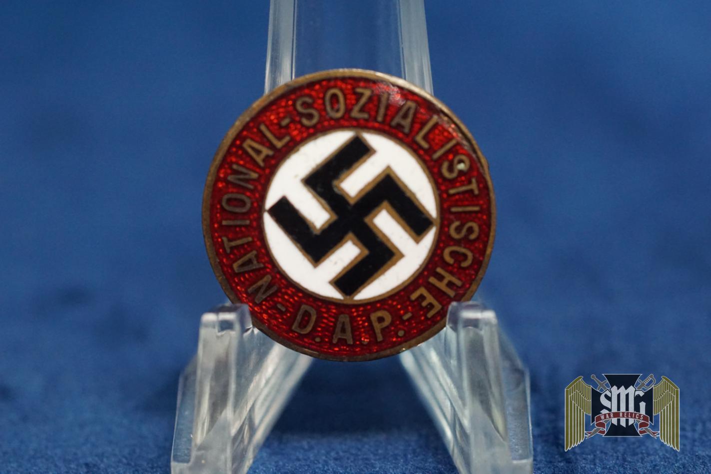 Transitional NSDAP Party badge by 90-Apreck & Vrage