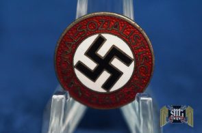 NSDAP Party Badge by M1/100 Werner Redo