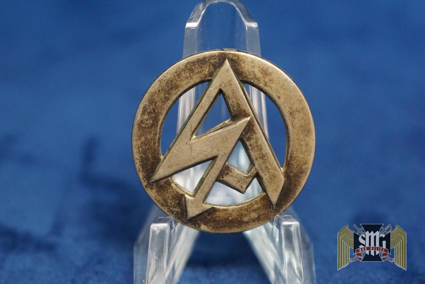 SA Reinforced Border Guard Service Danzig Collar tab Device