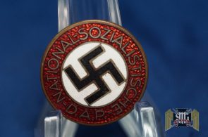 NSDAP Party Badge by M1/85 Alois Rettenmaier