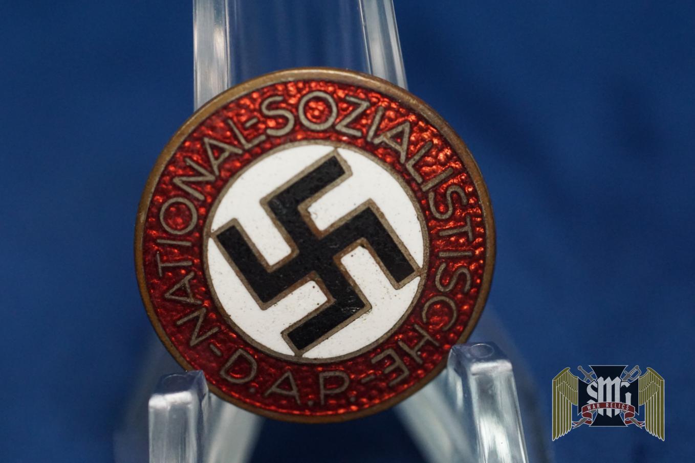 NSDAP Party Badge by M1/85 Alois Rettenmaier