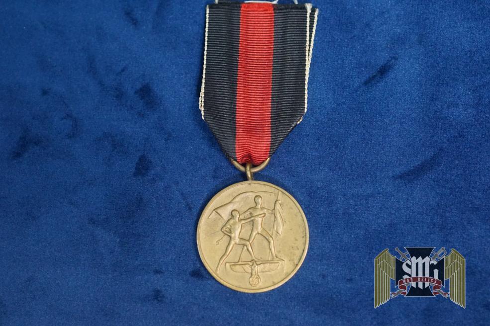 Entry into Sudentenland Medal
