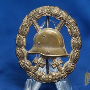 WW1 Silver wound badge Cut out